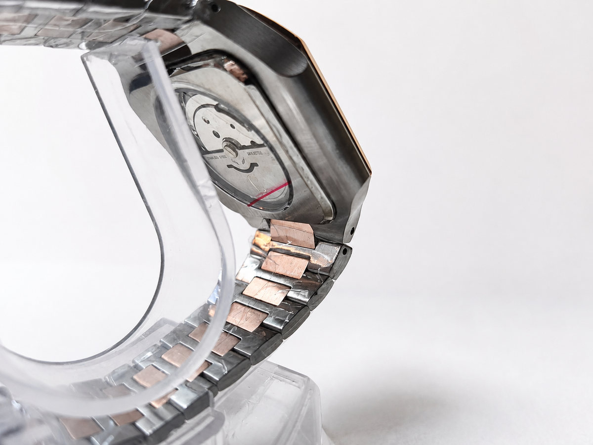 Reloj Automático Santander – Elegancia Bicolor y Precisión Japonesa